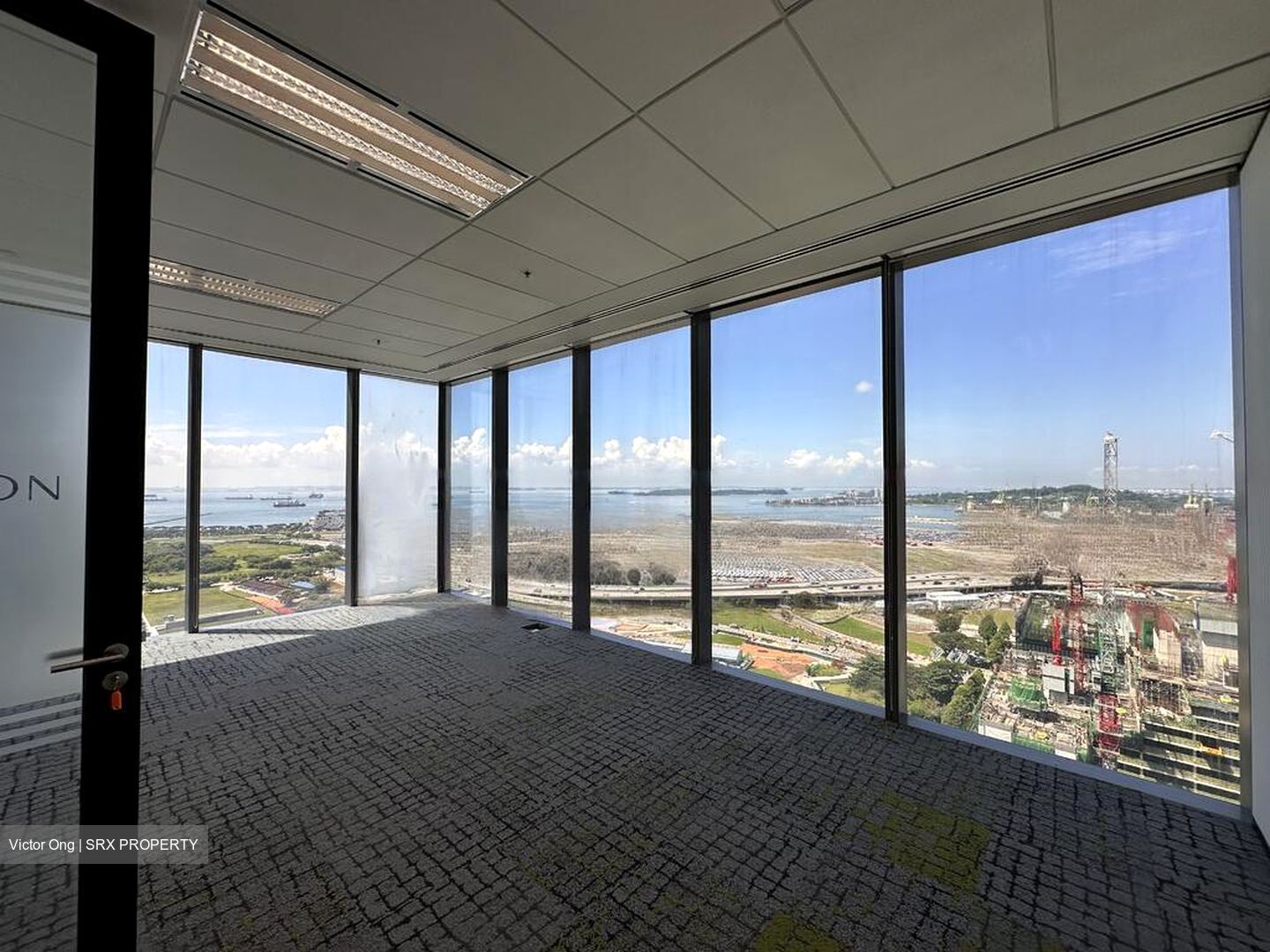 Marina Bay Link Mall (D1), Office #484141291